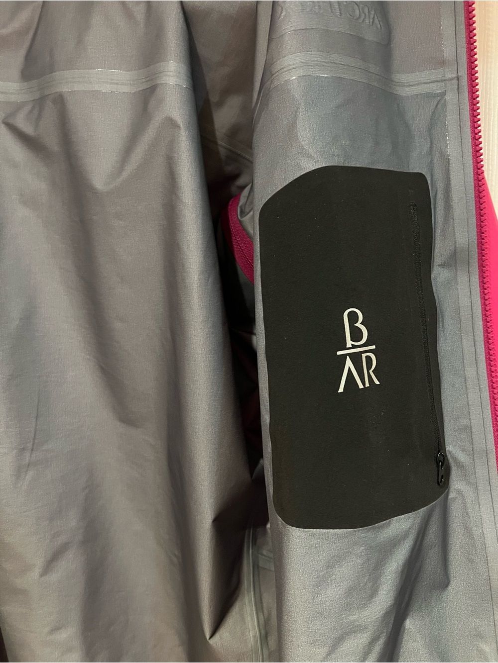 Arc’teryx Beta AR jacket - Picture 4 of 6